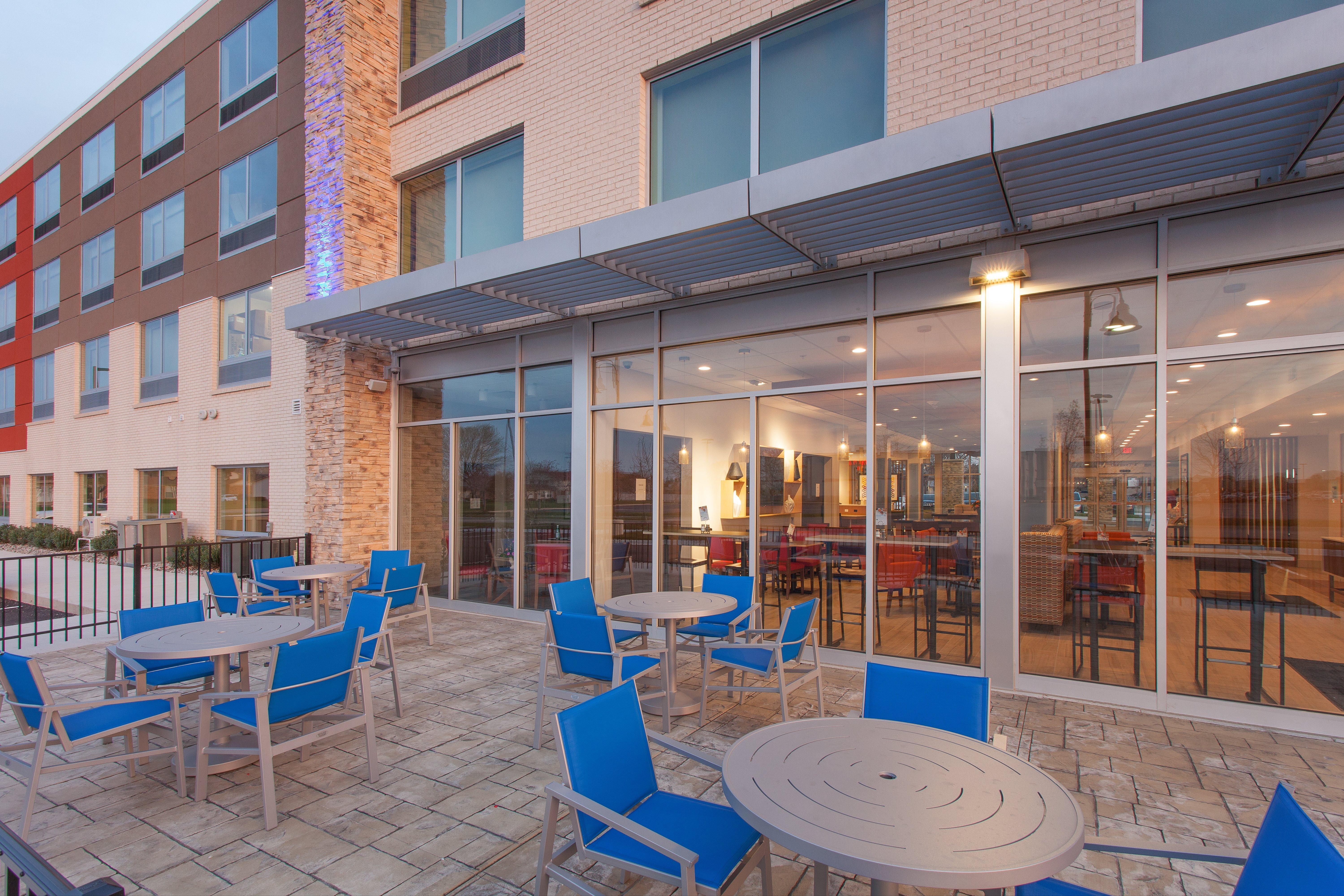 Holiday Inn Express & Suites - Sterling Heights-Detroit Area By Ihg Exterior foto